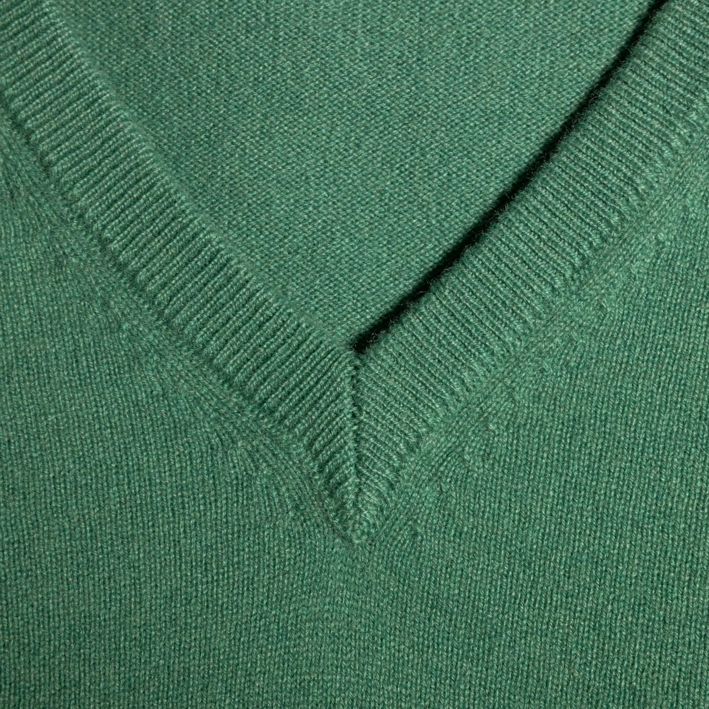 Knitwear Porto Cervo smeraldo green V-Neck Cashmere