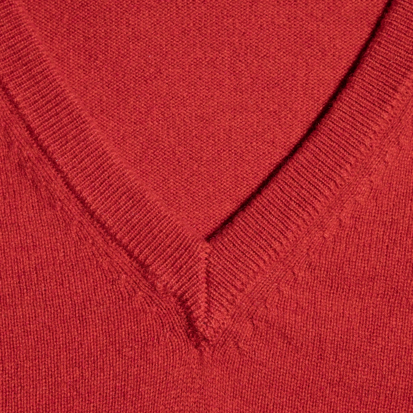 Knitwear Milano la scala V-Neck Cashmere