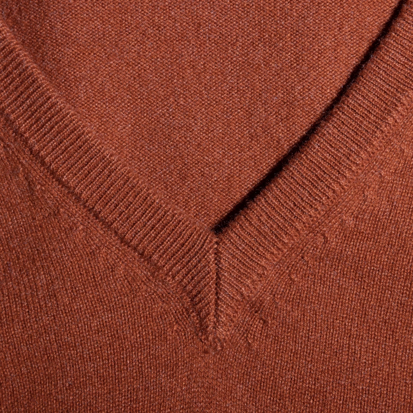 Knitwear Alhambra ochre V-Neck Cashmere