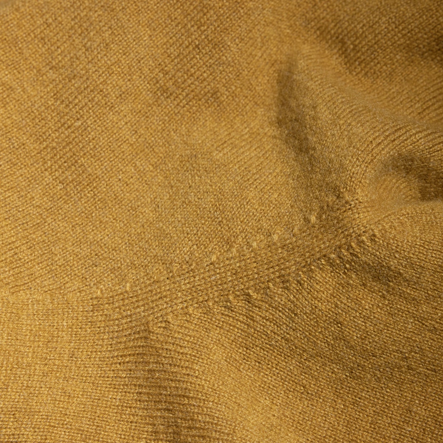 Knitwear New Orleans gold V-Neck Cashmere