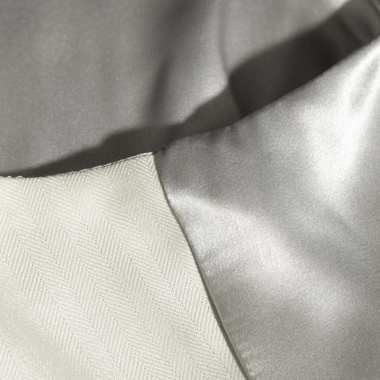 Waistcoat Madrid sand Cashmere and Silk herringbone