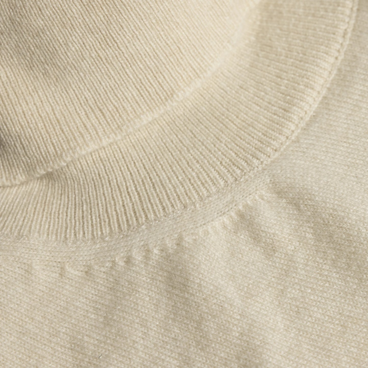 Knitwear Pisa creme turtleneck Cashmere